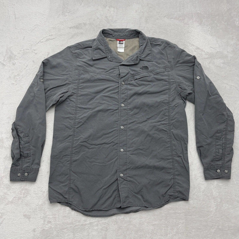 The North Face Shirt Mens Medium Gray Roll Tab Sleeves Camping Fishing Vented